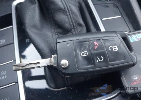 2021 Volkswagen Jetta 1.4T R-Line/1.4T S/1.4T Se z USA, uszkodzony, nr VIN 3VWC57BU8MM049745